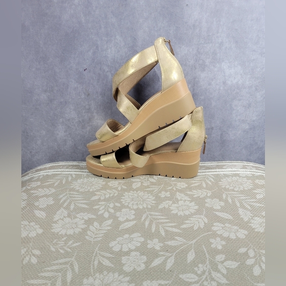 SOUL Naturalizer Goodtimes Wedge Strappy Gold Sandal Suze 11W - Picture 12 of 15